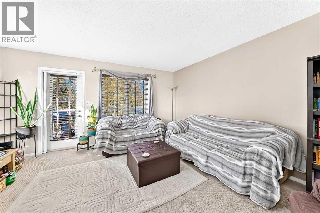 5301 Windward Place Property Photo 10