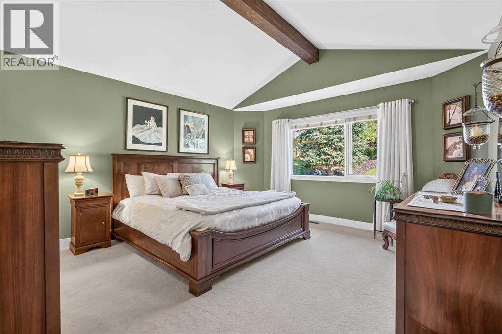 342 Hawkside Mews Nw Property Photo 13