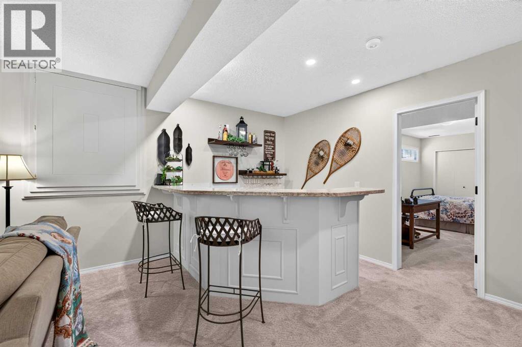 342 Hawkside Mews Nw Property Photo 24