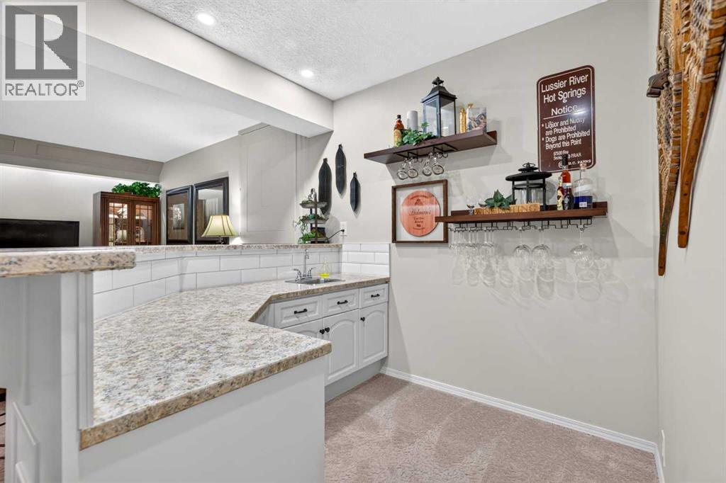 342 Hawkside Mews Nw Property Photo 25