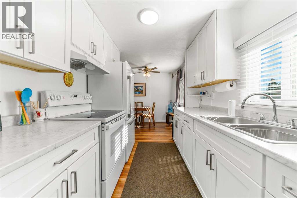 2248 Southview Drive Southeast Property Photo 13