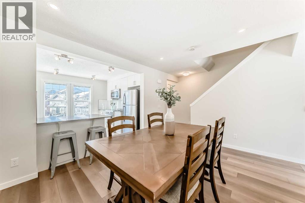 272 Cranbrook Square Se Property Photo 15