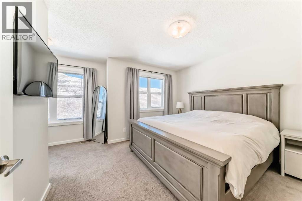 272 Cranbrook Square Se Property Photo 18