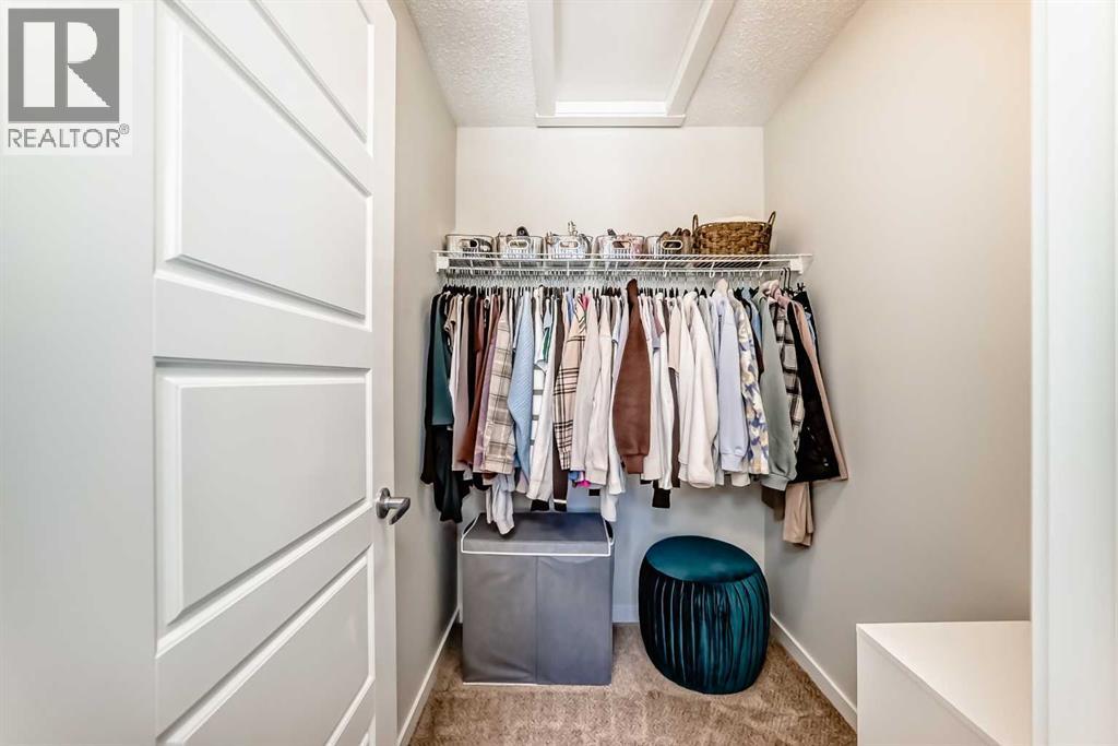 272 Cranbrook Square Se Property Photo 20