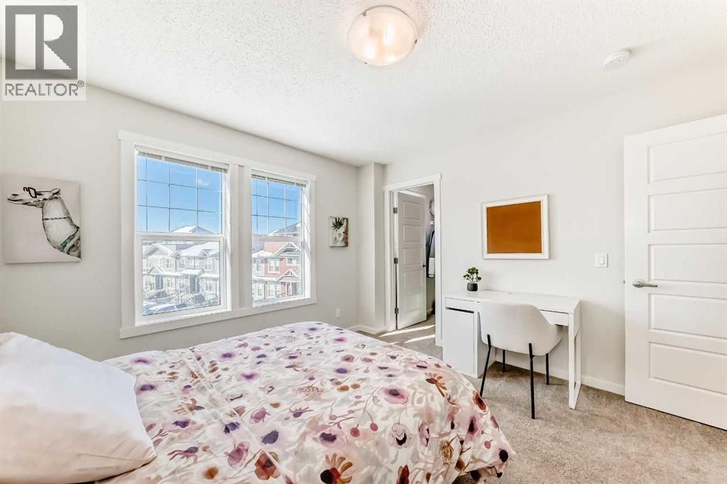 272 Cranbrook Square Se Property Photo 25