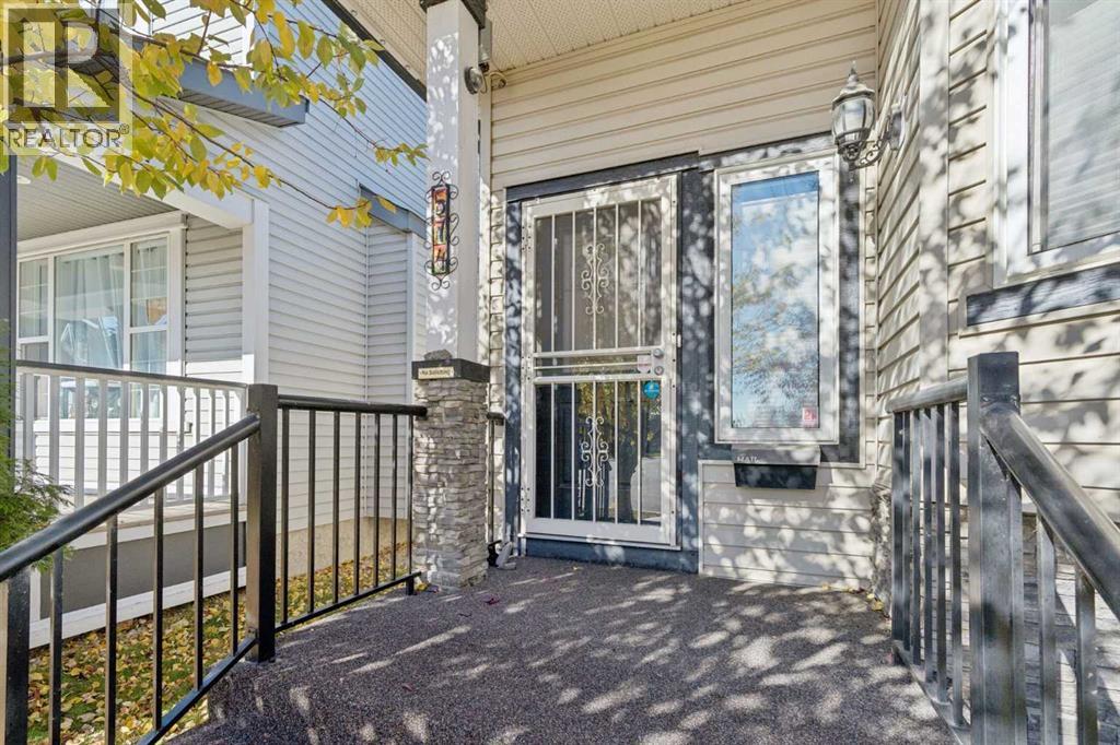 574 Evermeadow Road Sw Property Photo 3