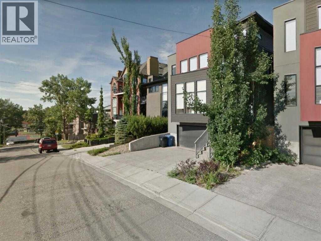2310 17 Street Sw Property Photo 4