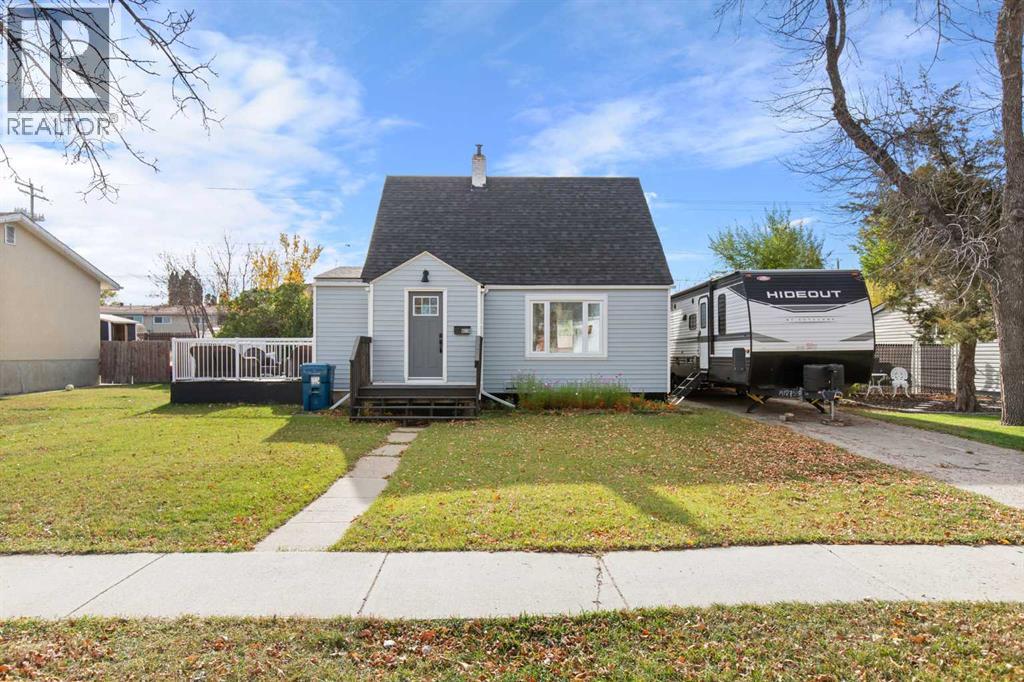 620 Broadway Avenue E Property Photo 1