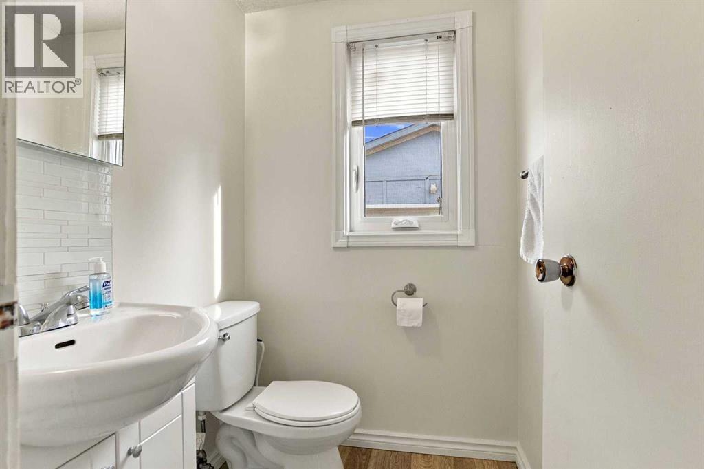 7 Pond Crescent Property Photo 9