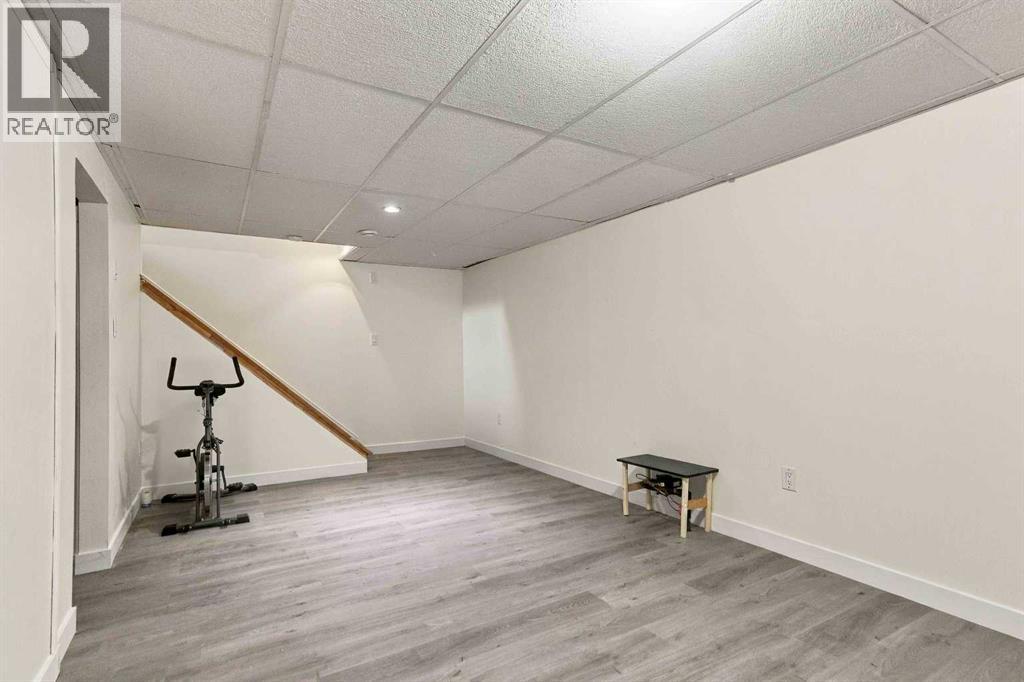 7 Pond Crescent Property Photo 24