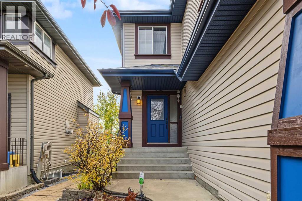 279 Panamount Hill Nw Property Photo 3