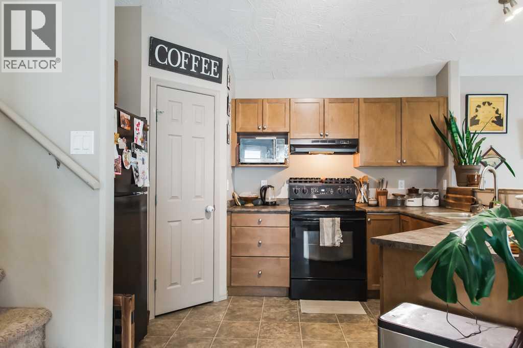 10404 98a Street Property Photo 11