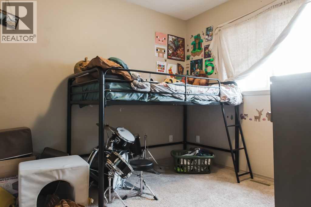 10404 98a Street Property Photo 20