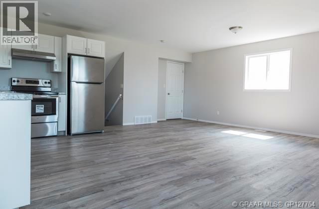 10404 98a Street Property Photo 24