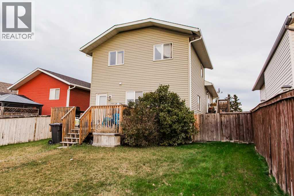 10404 98a Street Property Photo 34