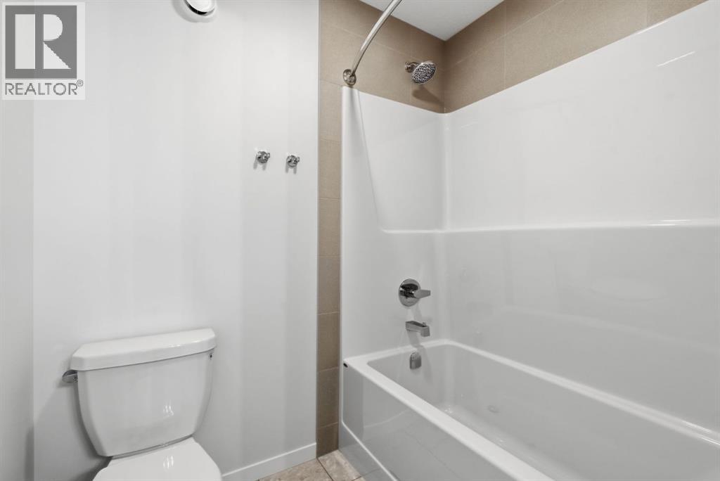 90 Rosemary Gardens Se Property Photo 39