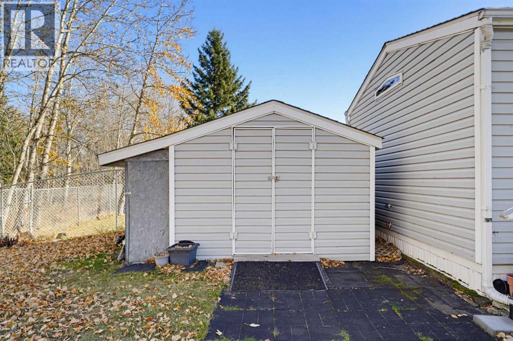 37543 England Way Property Photo 34