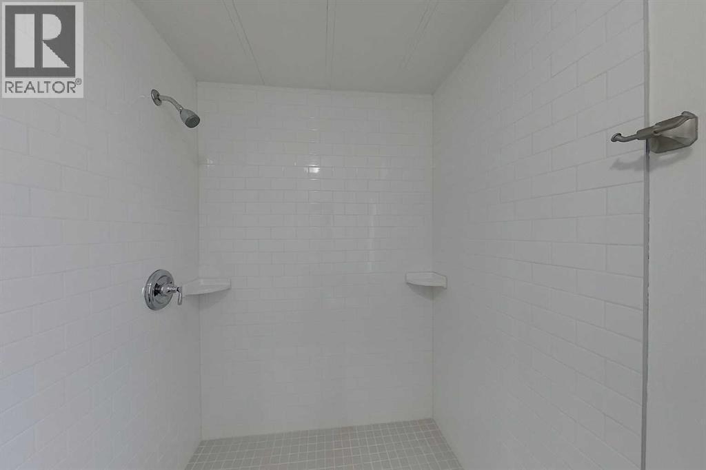 301 8 Street Sw Property Photo 22