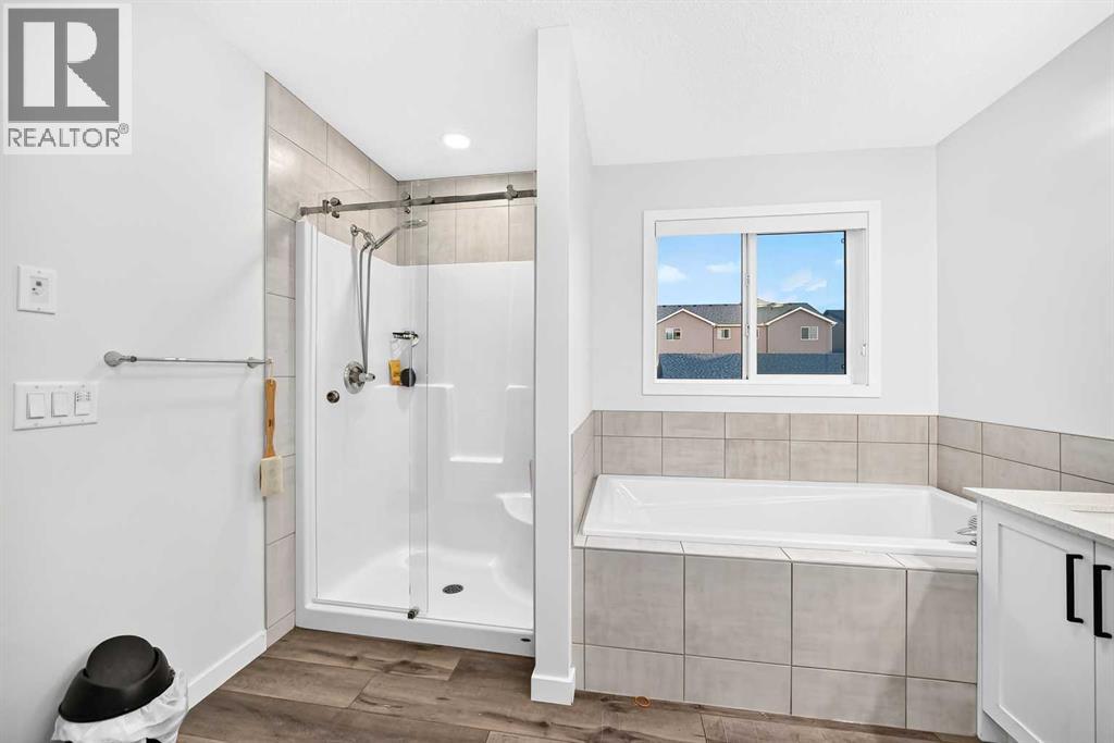 46 Lucas Heights Nw Property Photo 19