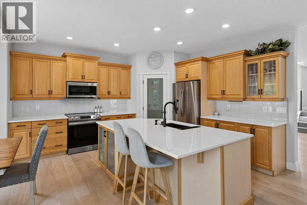 214 Cranleigh View Se Property Photo 9