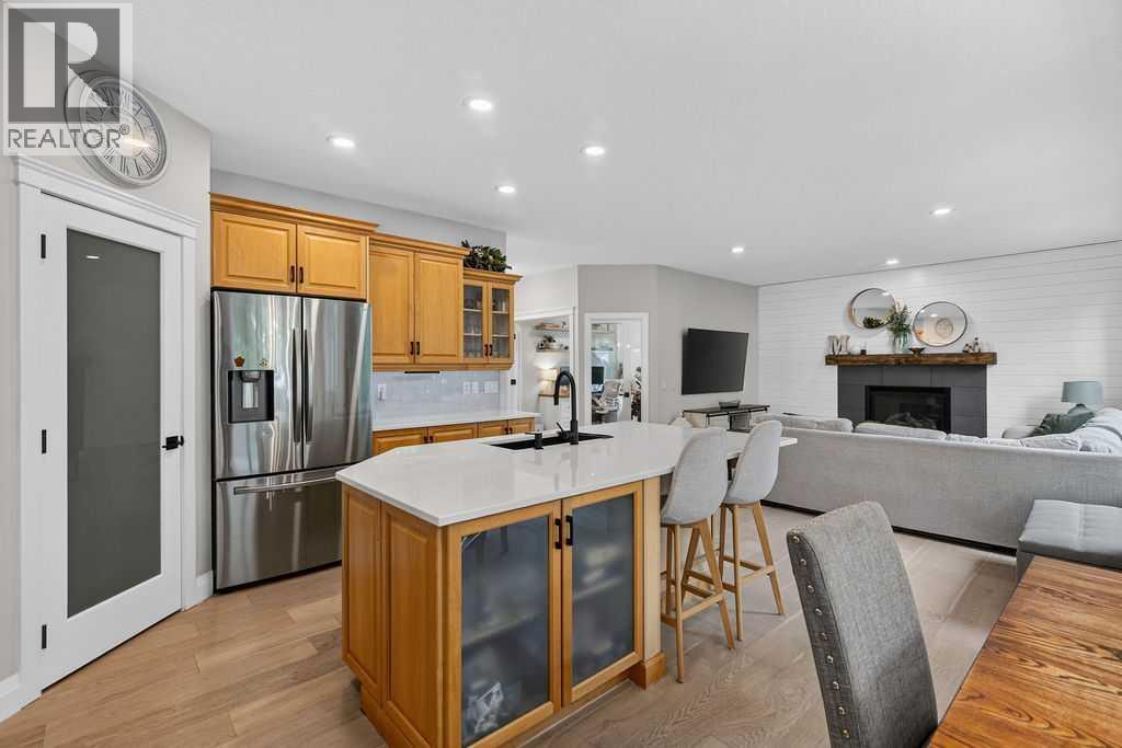 214 Cranleigh View Se Property Photo 11