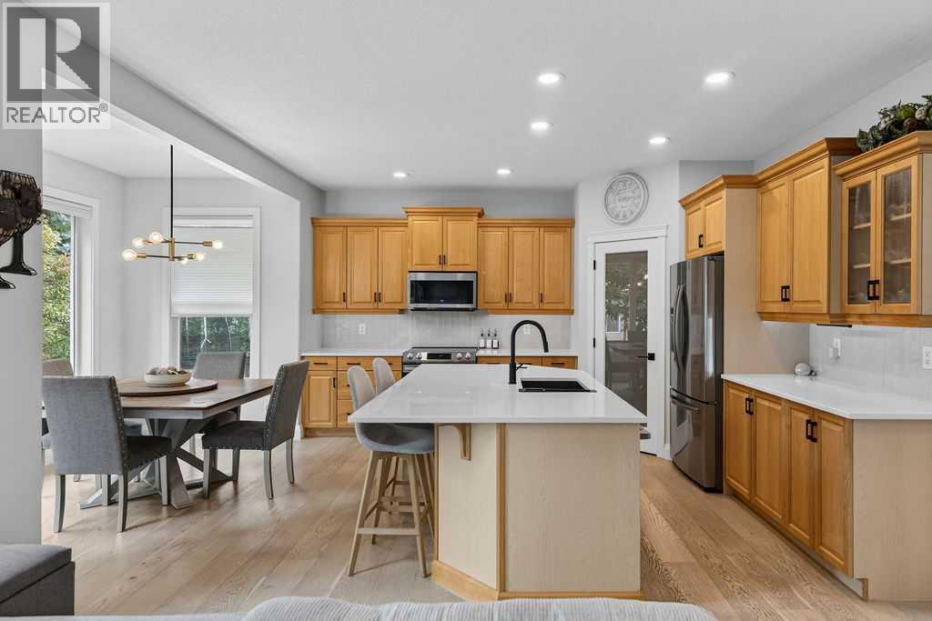 214 Cranleigh View Se Property Photo 13