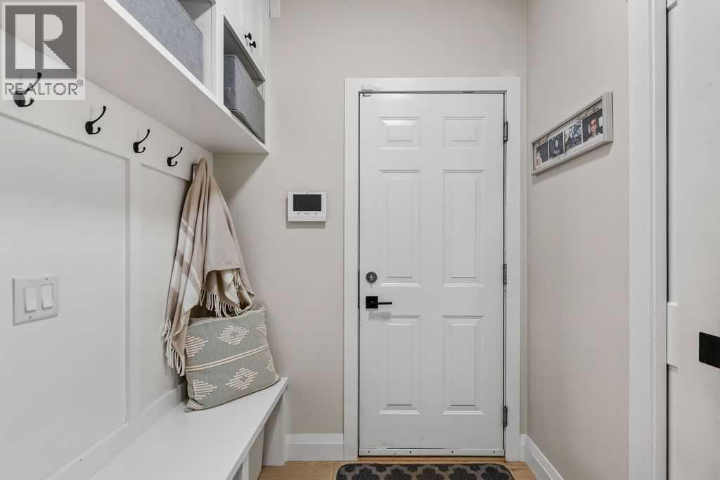 214 Cranleigh View Se Property Photo 21