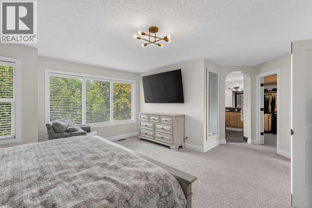 214 Cranleigh View Se Property Photo 28