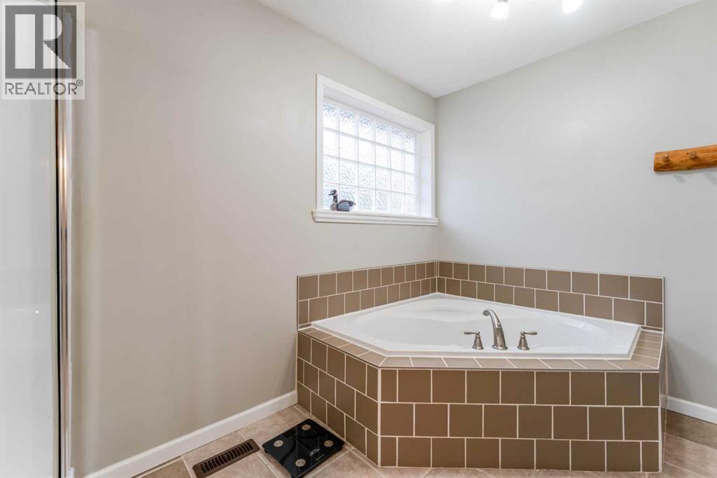 3013 214 Street Property Photo 20