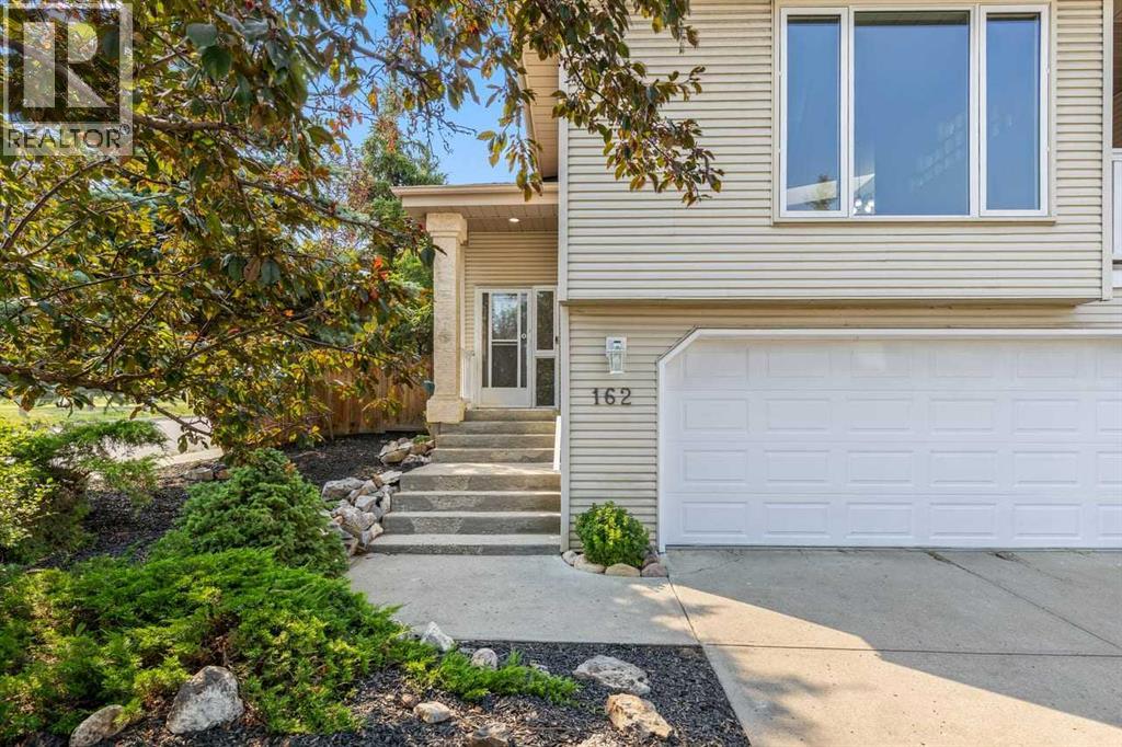 162 Millbank Hill Sw Property Photo 2