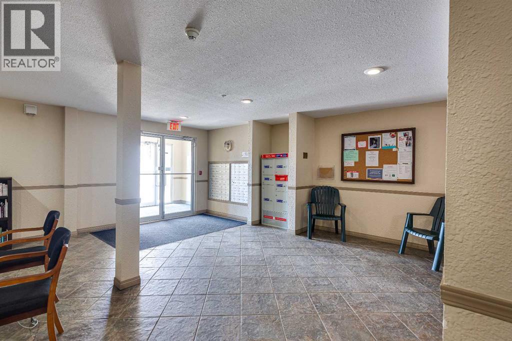 12 Ironside Street Property Photo 5