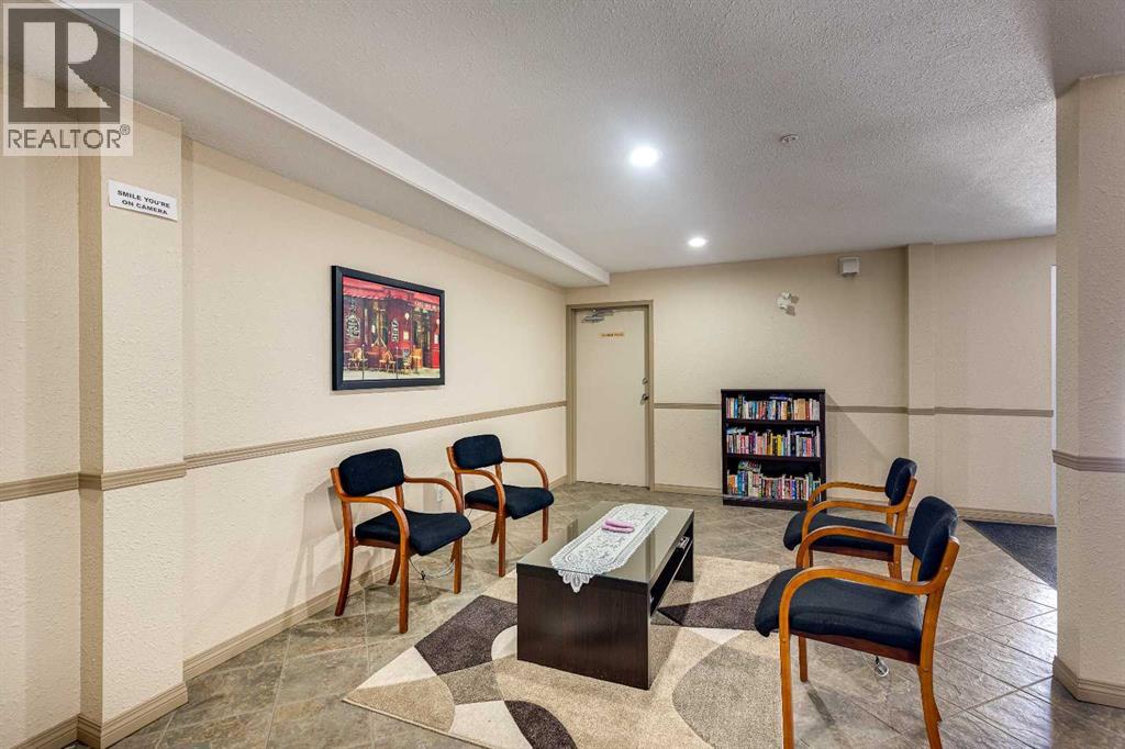 12 Ironside Street Property Photo 6