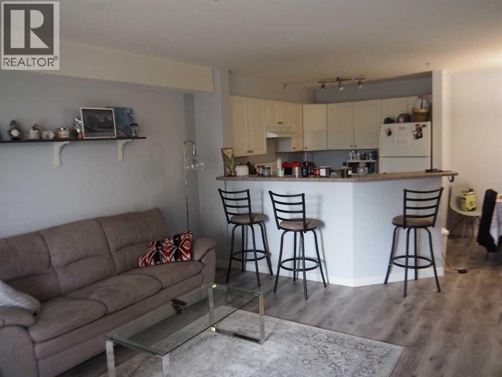 12 Ironside Street Property Photo 7