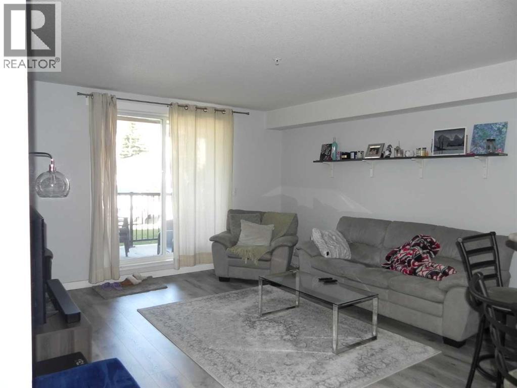 12 Ironside Street Property Photo 11
