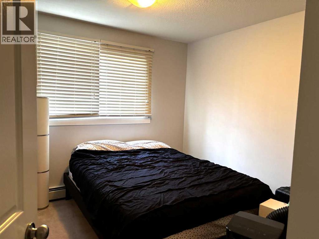 12 Ironside Street Property Photo 13