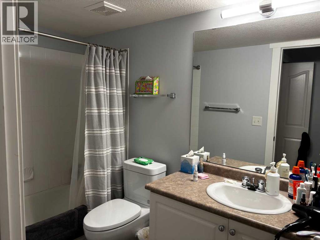 12 Ironside Street Property Photo 14