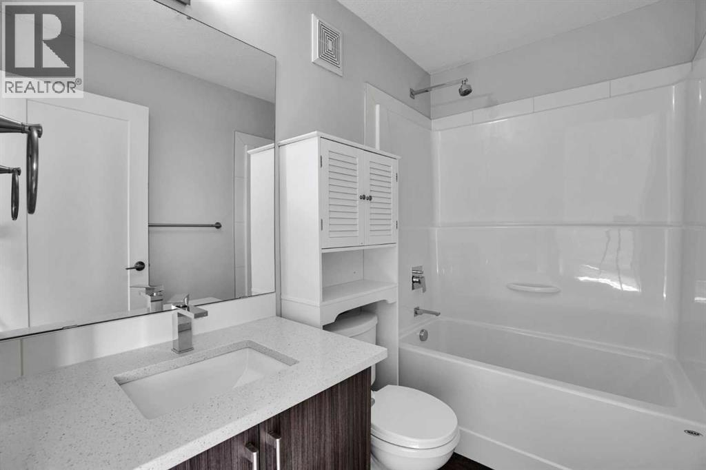 8354 9 Avenue Sw Property Photo 27