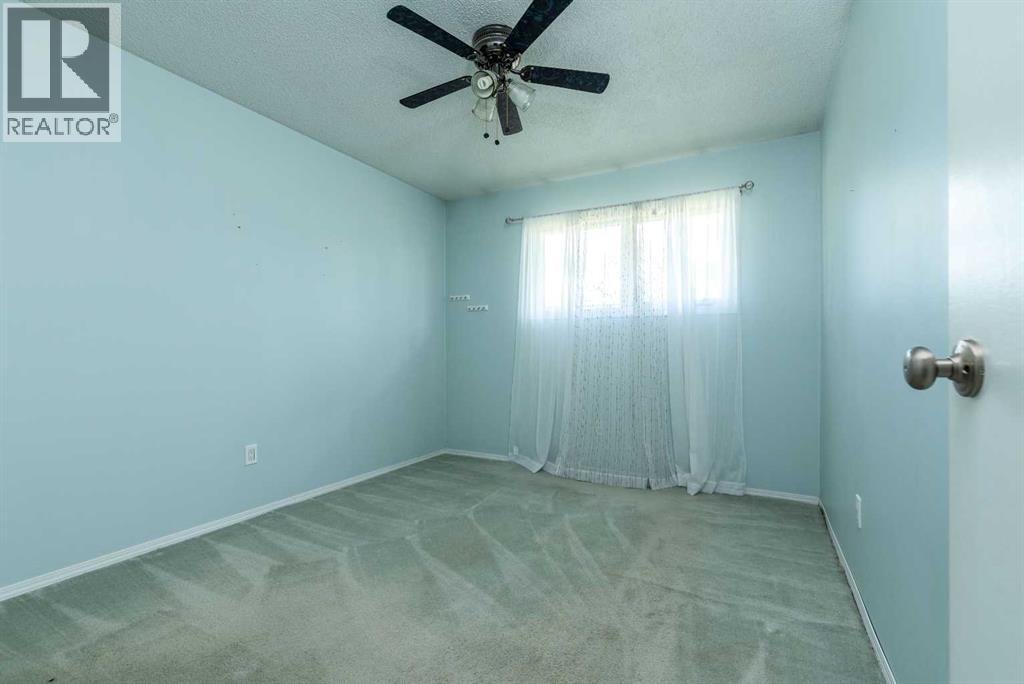 3408 52 Avenue Property Photo 15