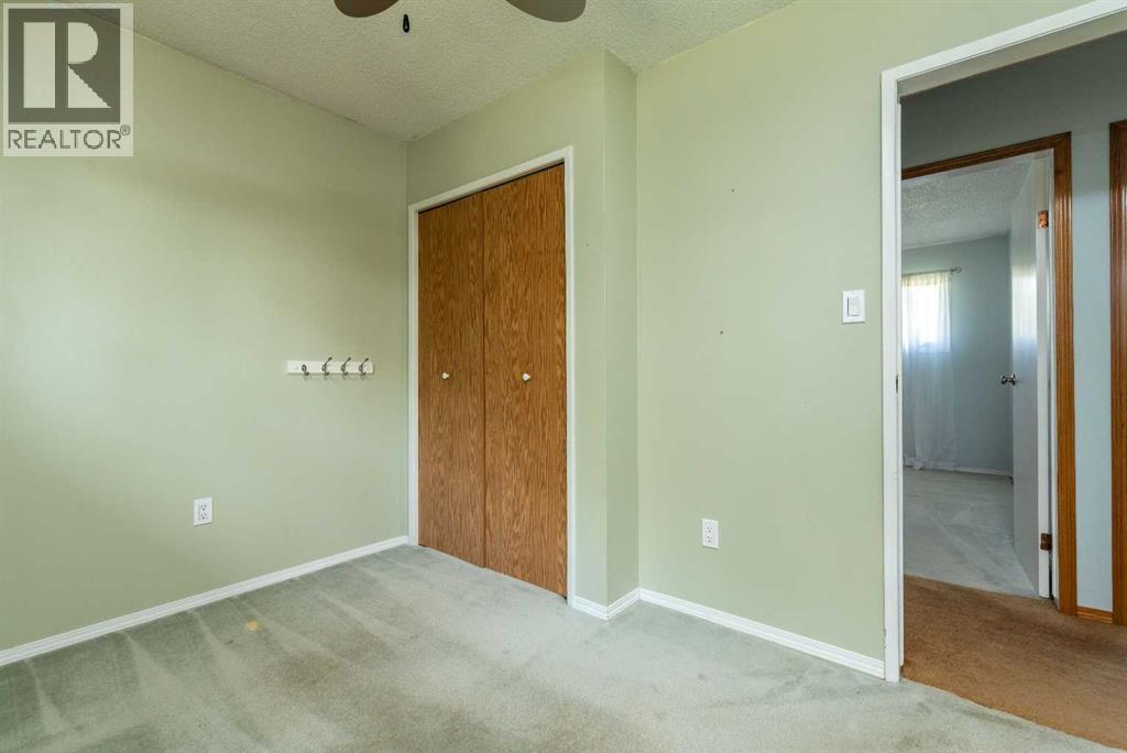 3408 52 Avenue Property Photo 18