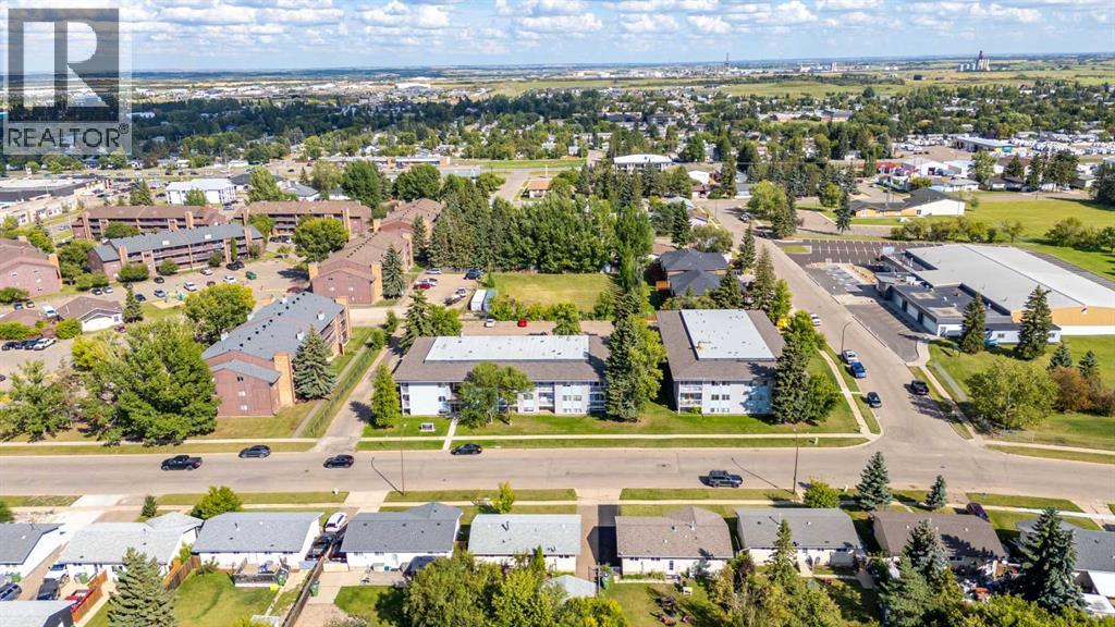 3408 52 Avenue Property Photo 45