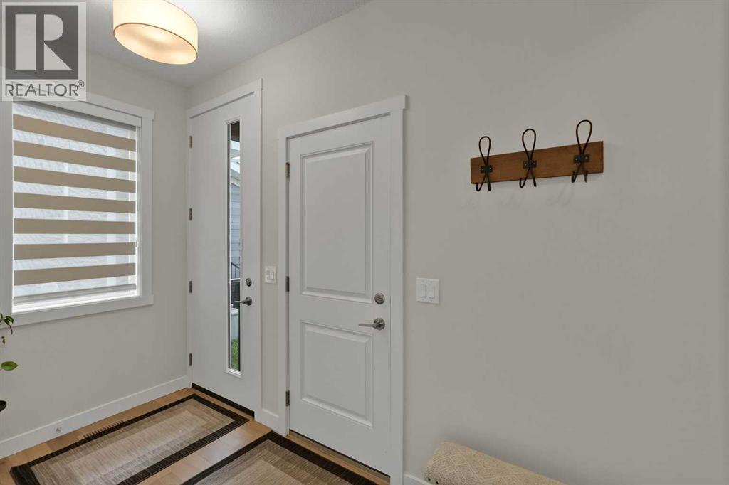 268 Waterford Way Property Photo 10