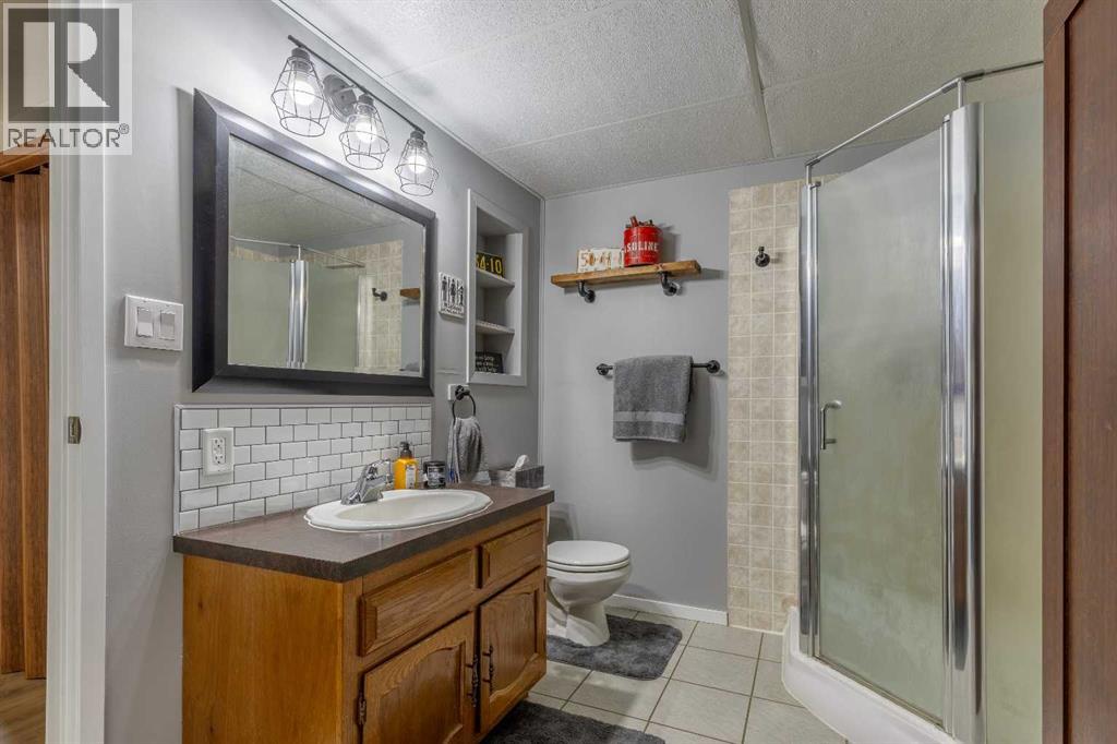 130 Chippewa Crescent W Property Photo 28