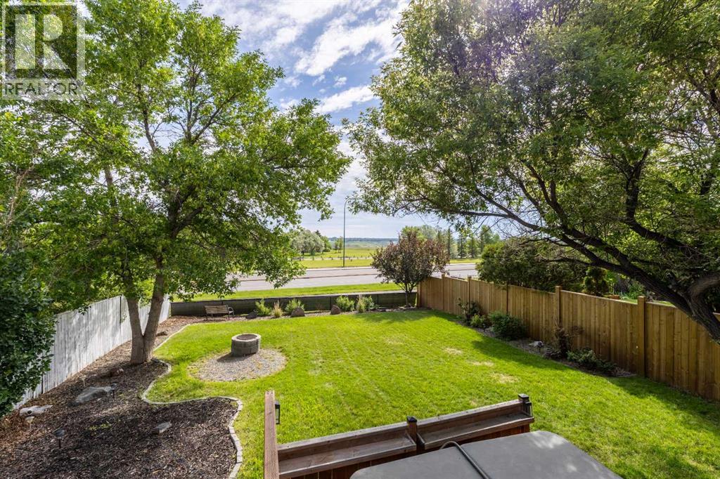130 Chippewa Crescent W Property Photo 32