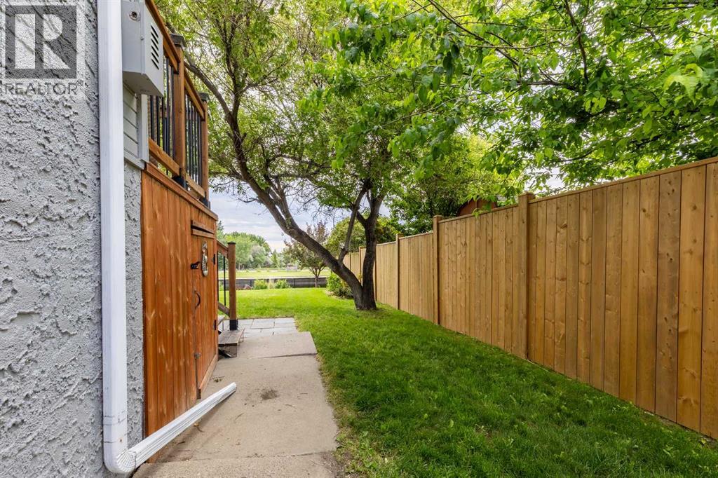 130 Chippewa Crescent W Property Photo 33