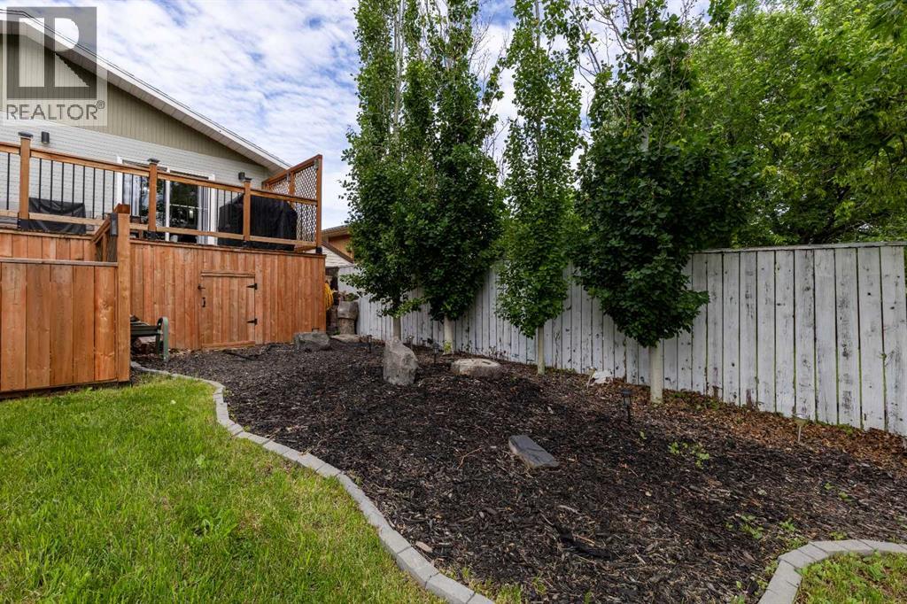 130 Chippewa Crescent W Property Photo 37