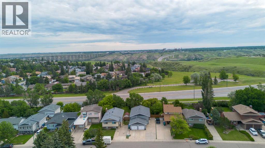 130 Chippewa Crescent W Property Photo 46
