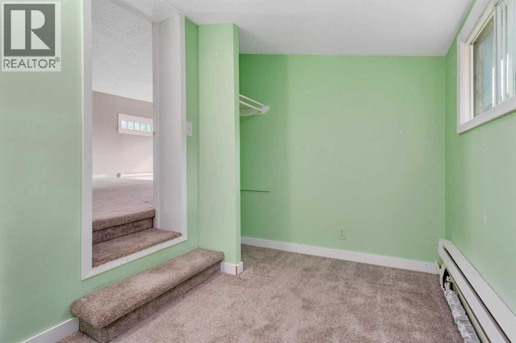 5020 51 Street Property Photo 13