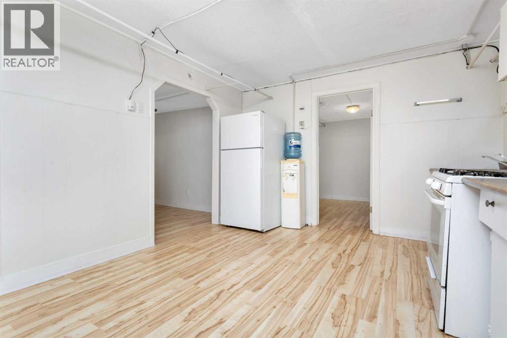 5020 51 Street Property Photo 23