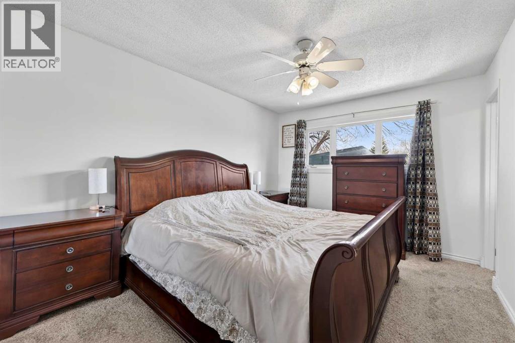 5835 28 Avenue Ne Property Photo 23
