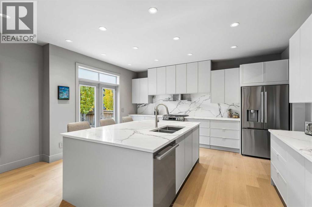 18 West Point Mews Sw Property Photo 8